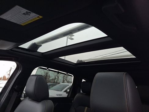 Certified 2024 MAZDA CX-90 Plug-In Hybrid w/ Premium Plus image 16