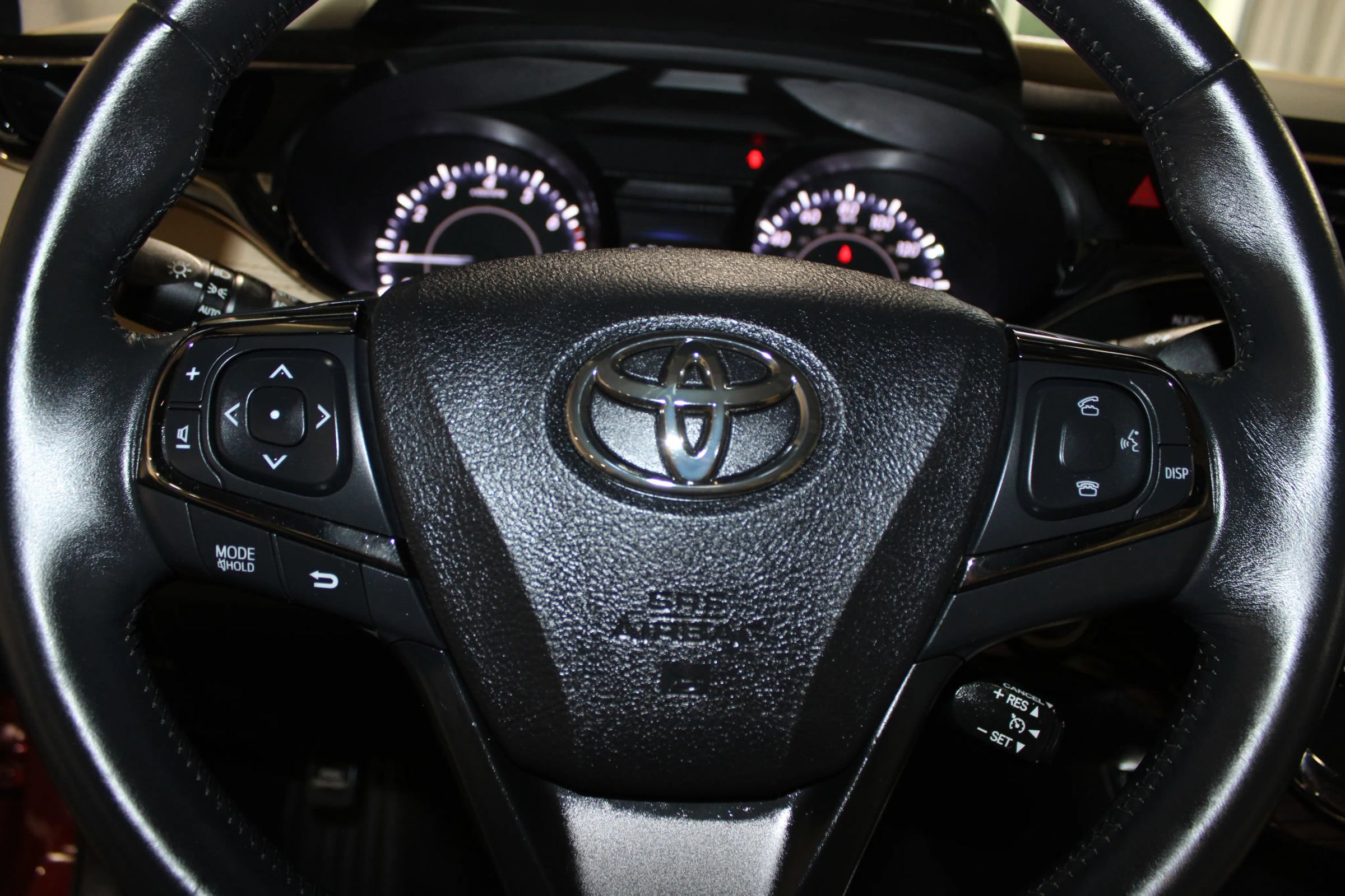 Used 2014 Toyota Avalon XLE Touring FWD image 21