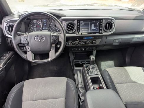 Used 2023 Toyota Tacoma TRD Off-Road w/ Technology Package image 31