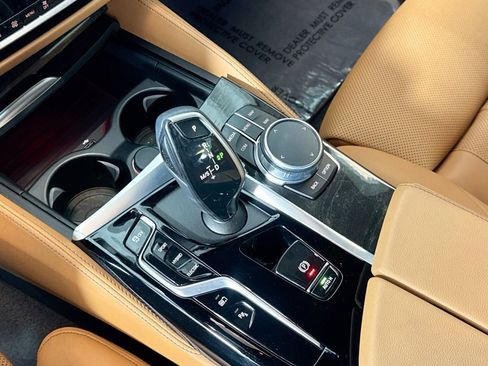 Used 2022 BMW 530e w/ M Sport Package image 16