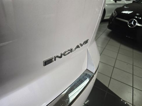 Used 2016 Buick Enclave Premium w/ Experience Buick Package image 39