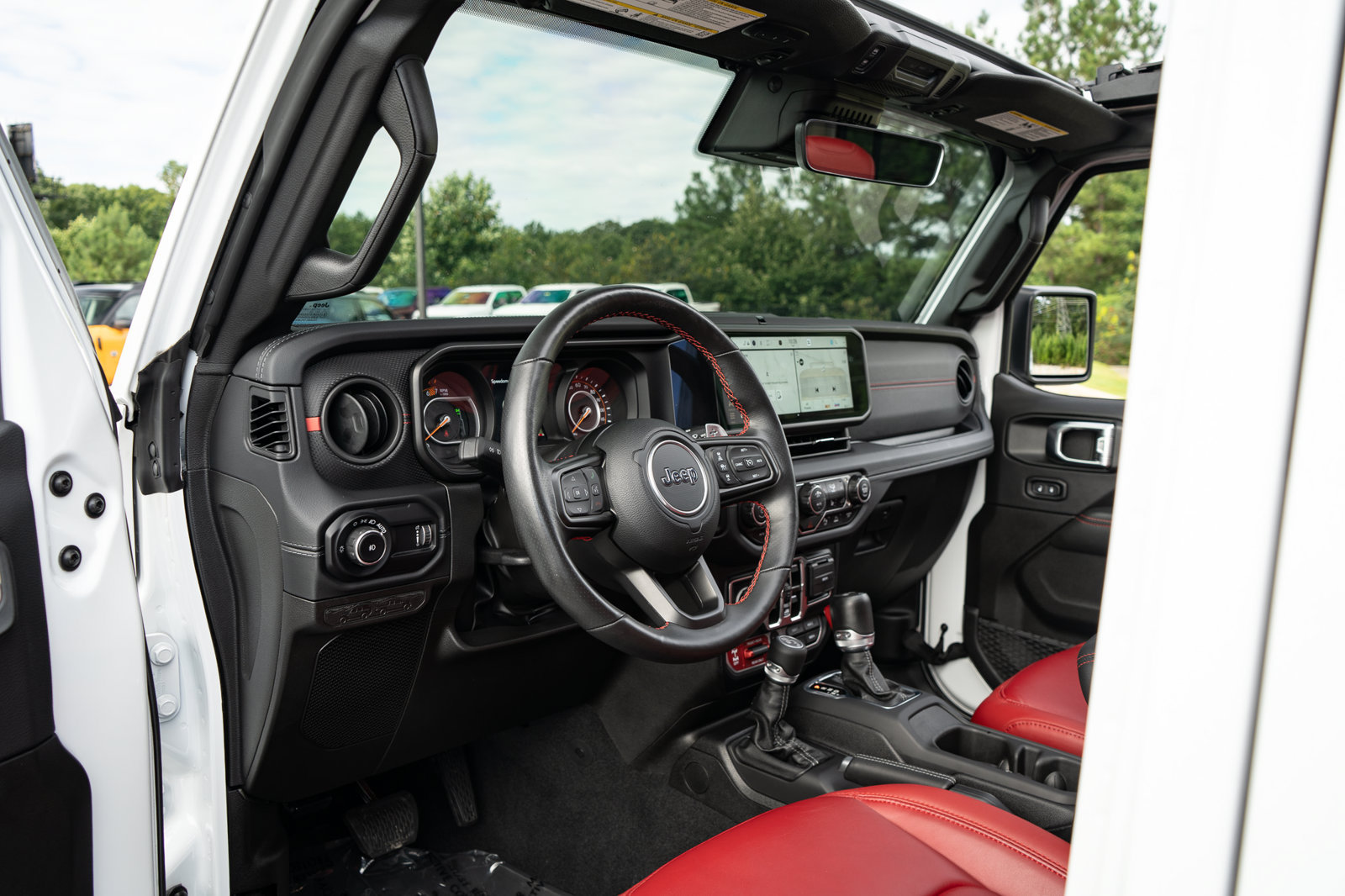 Used 2024 Jeep Wrangler Unlimited Rubicon 392 AWD/4WD image 25