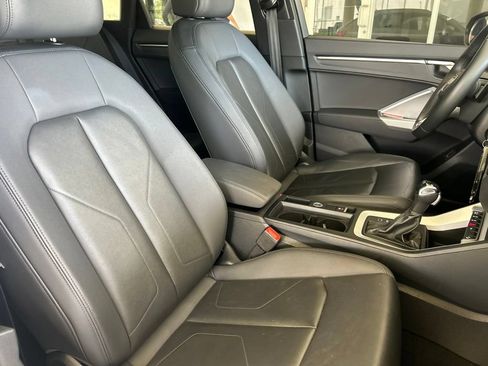Used 2025 Audi Q3 2.0T Premium AWD/4WD image 23
