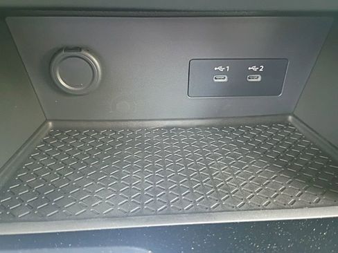 New 2026 Nissan Pathfinder SV image 18