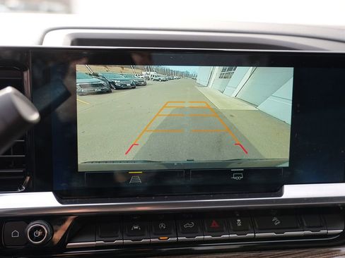 Used 2024 Chevrolet Silverado 1500 RST image 35