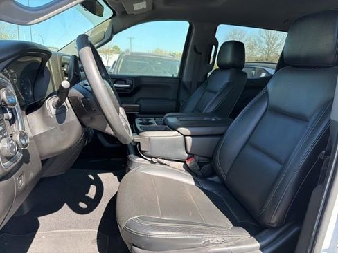 Used 2020 Chevrolet Silverado 1500 LT image 19