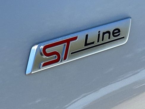 New 2026 Ford Explorer ST-Line RWD image 6