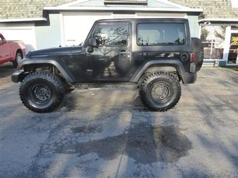 Used 2013 Jeep Wrangler Sport AWD/4WD image 2