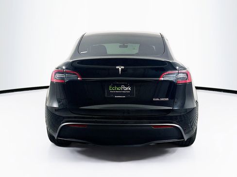 Used 2022 Tesla Model Y Performance image 7