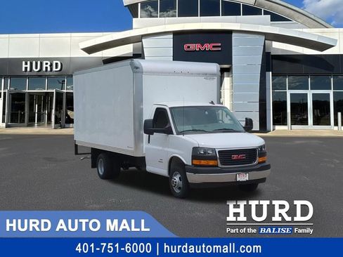 New 2025 GMC Savana 4500 w/ Power Convenience Package RWD image 1