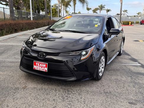 Used 2024 Toyota Corolla LE FWD image 4