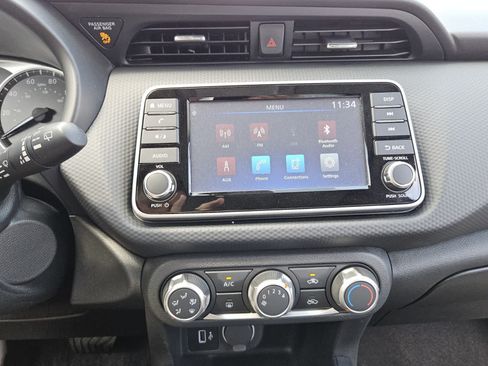 Used 2025 Nissan Kicks Play S FWD image 8