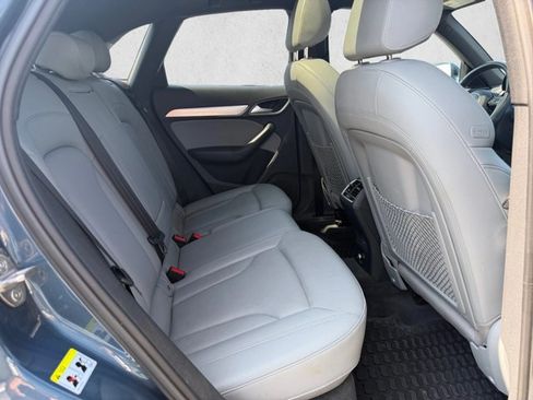 Used 2018 Audi Q3 2.0T Premium Plus w/ Premium Plus Package AWD/4WD image 22