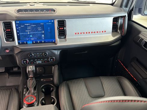 Used 2023 Ford Bronco Raptor AWD/4WD image 28