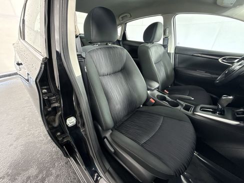 Used 2019 Nissan Sentra SV image 30