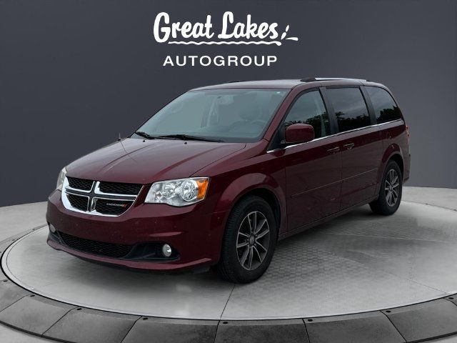 Used 2017 Dodge Grand Caravan SXT FWD image 1