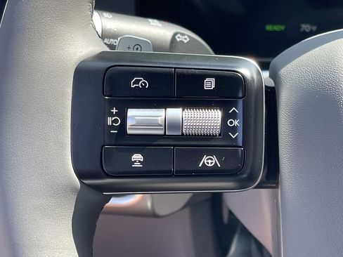 New 2026 Hyundai Ioniq 9 SEL image 28