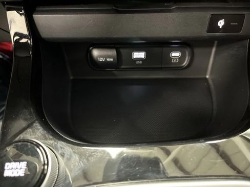 Used 2024 Kia Seltos SX w/ SX Sunroof Package image 25