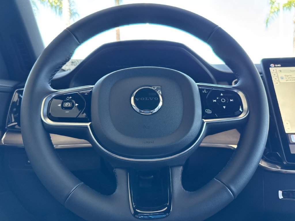 New 2026 Volvo XC90 T8 Plus w/ Protection Package AWD/4WD image 24