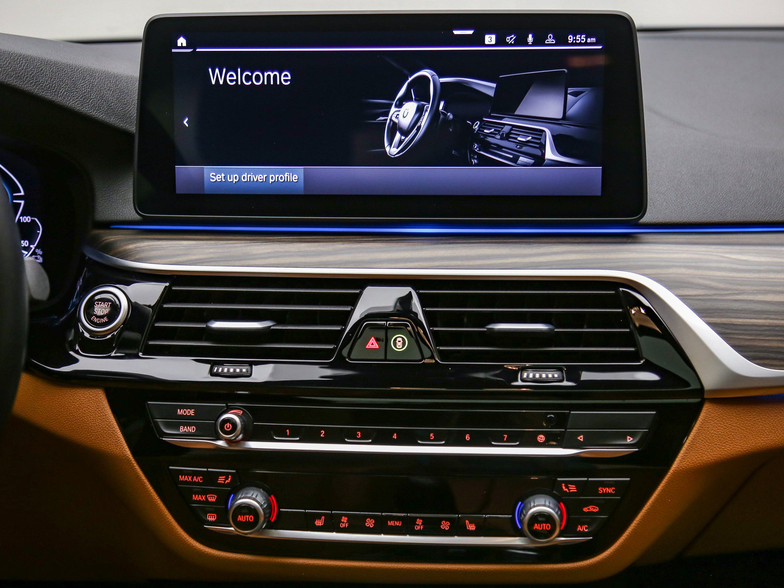 Certified 2023 BMW 530e w/ Convenience Package RWD image 14