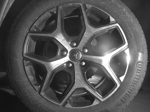 Used 2025 Jeep Compass Limited image 14