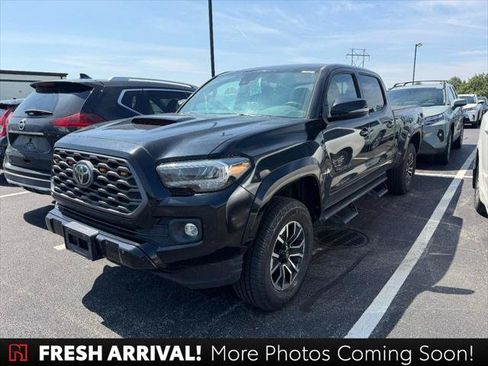 Certified 2021 Toyota Tacoma TRD Sport w/ Technology Package RWD image 1