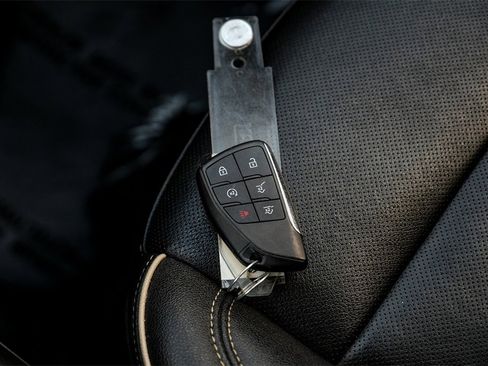 Used 2023 Chevrolet Suburban Premier image 62