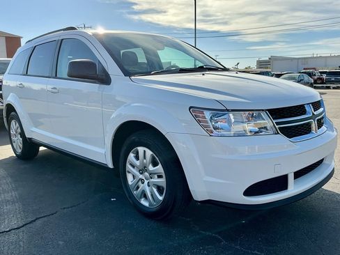 Used 2020 Dodge Journey SE image 6