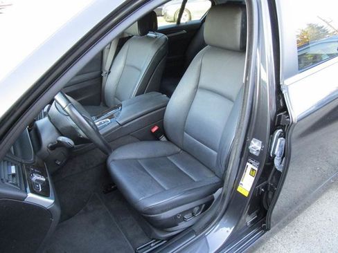 Used 2011 BMW 528i Sedan image 19