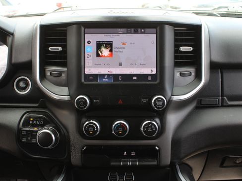 Used 2022 RAM 1500 Big Horn AWD/4WD image 13