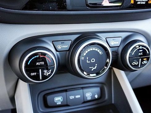 New 2026 Hyundai Venue SEL image 31