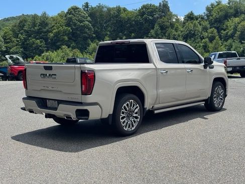 Used 2026 GMC Sierra 1500 Denali Ultimate AWD/4WD image 7