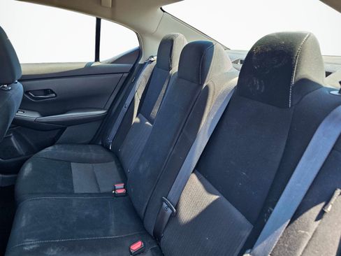 Used 2024 Nissan Sentra SV FWD image 29
