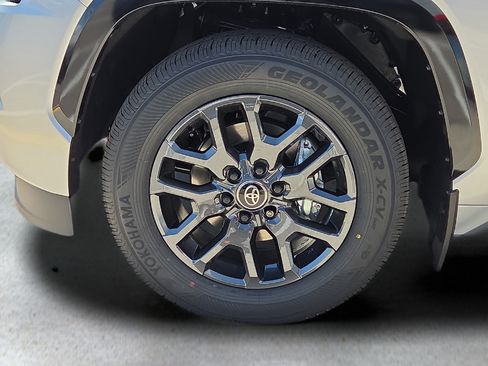 New 2026 Toyota Sequoia Platinum AWD/4WD image 9