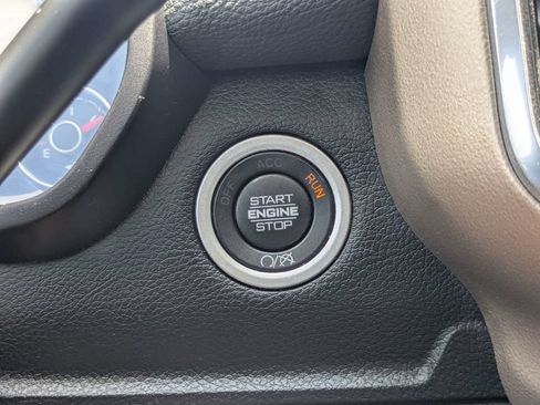 Used 2024 RAM 2500 Laramie w/ Safety Group AWD/4WD image 28