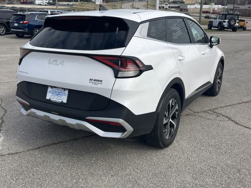 Used 2025 Kia Sportage EX image 35