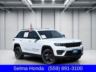 Used 2023 Jeep Grand Cherokee Altitude