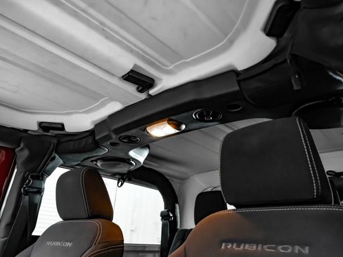 Used 2013 Jeep Wrangler Rubicon w/ Dual Top Group AWD/4WD image 19