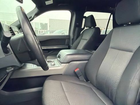 Used 2021 Ford Expedition XLT AWD/4WD image 14