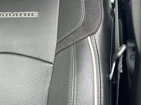 Used 2025 RAM 3500 Laramie AWD/4WD image 20