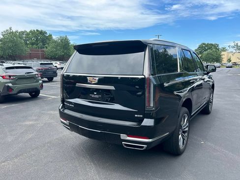 Used 2025 Cadillac Escalade Premium Luxury w/ Touring Package AWD/4WD image 4