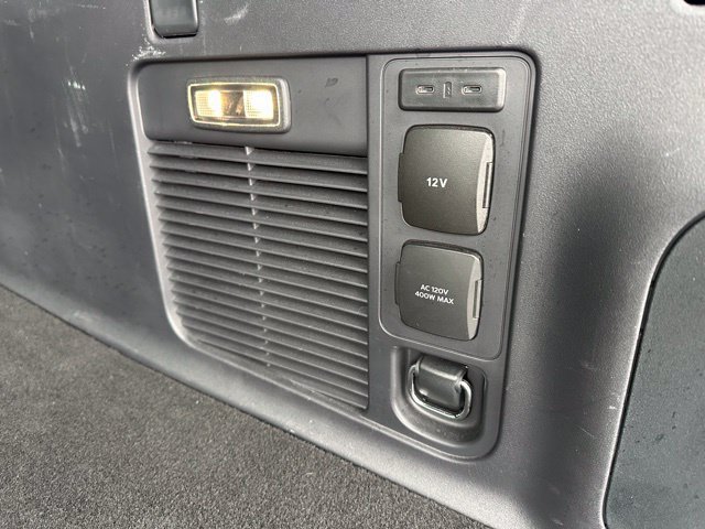 Used 2025 Lincoln Navigator L Reserve w/ Jet Appearance Package AWD/4WD image 13
