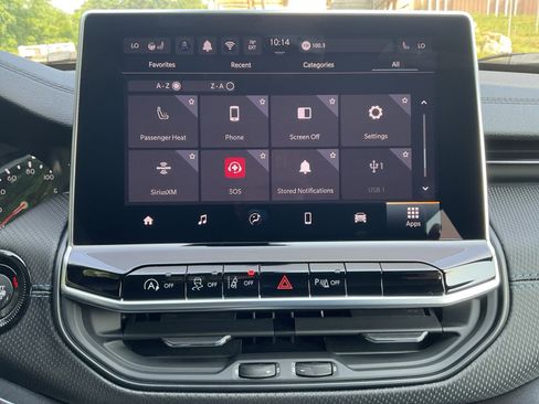 New 2025 Jeep Compass Limited w/ Sun & Sound Group image 25