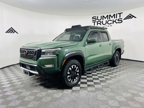 Used 2022 Nissan Frontier PRO-4X w/ Technology Package image 2