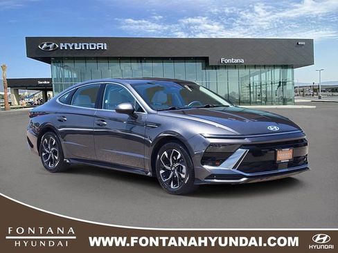 Used 2025 Hyundai Sonata SEL FWD image 1