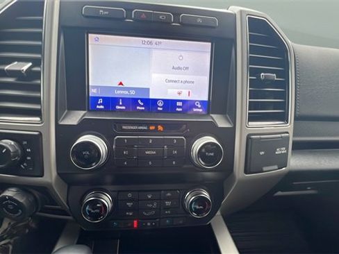 Used 2020 Ford F150 Lariat w/ Equipment Group 502A Luxury image 24