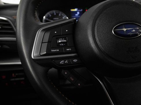 Used 2023 Subaru Crosstrek 2.5i Limited w/ Moonroof Package image 29