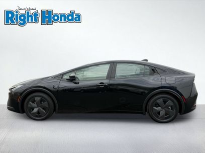 Used 2025 Toyota Prius LE