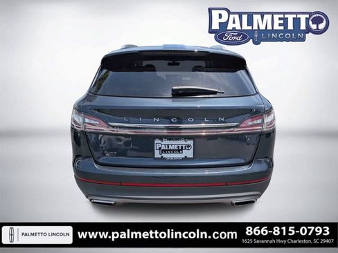 Used 2021 Lincoln Nautilus Reserve FWD image 4