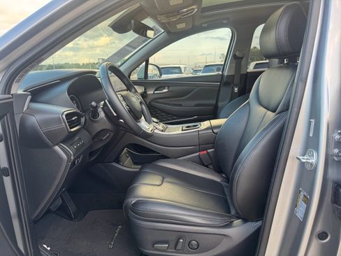 Used 2023 Hyundai Santa Fe SEL w/ Premium Package image 10